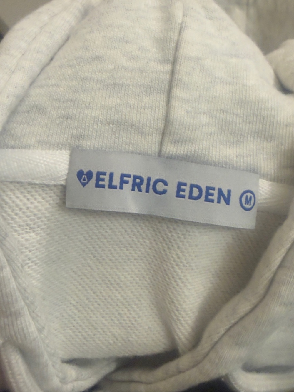 Aelfric Eden Stellaris Embroidered Hoodie NWOT SIZE MEDIUM “AUTHENTIC - Picture 4 of 4